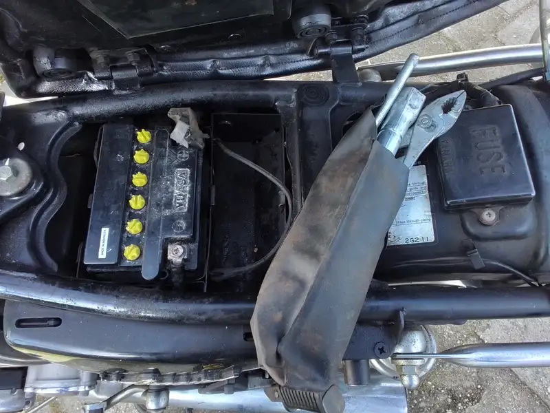 Yamaha XS 750 - foto 7