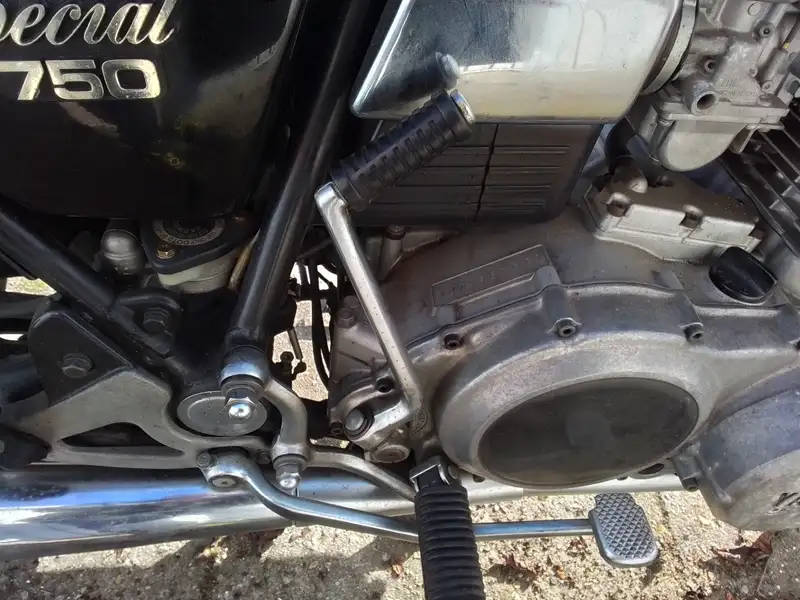 Yamaha XS 750 - foto 8