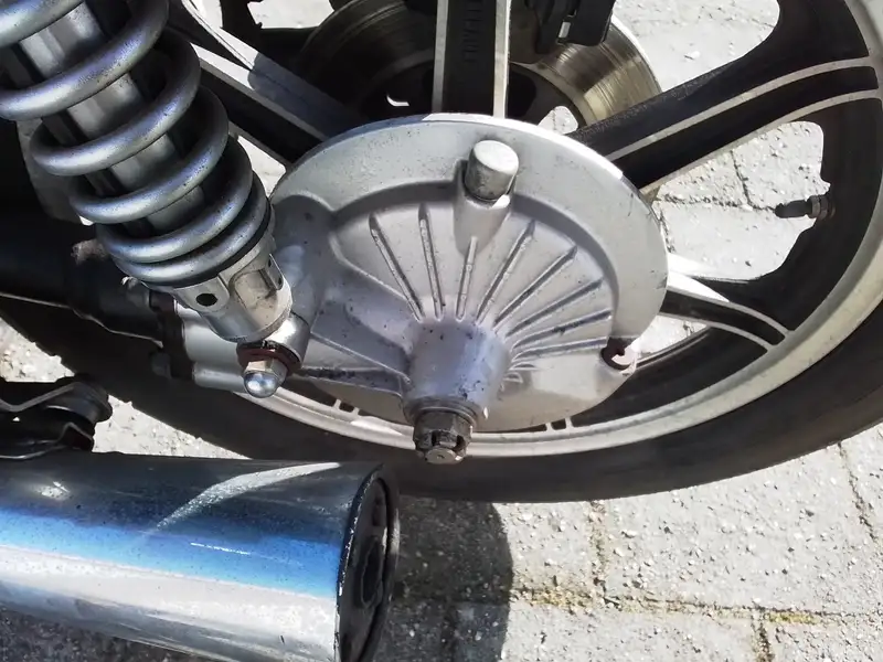 Yamaha XS 750 - foto 3