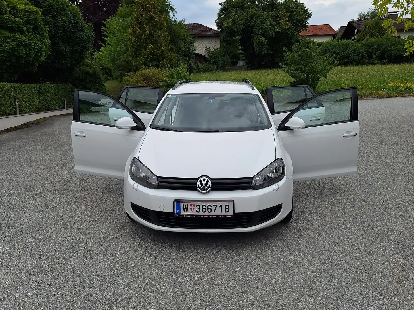 Volkswagen Golf Variant Trendline 1,6 TDI 4Motion DPF Kombi Blanco - 2