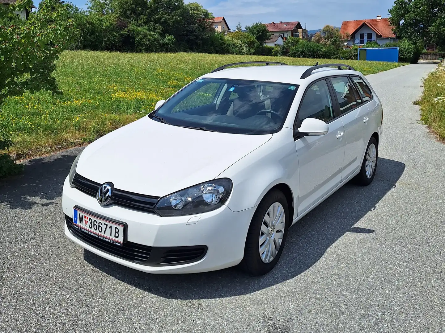 Volkswagen Golf Variant Trendline 1,6 TDI 4Motion DPF Kombi Blanco - 1