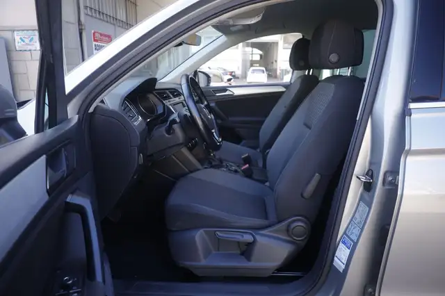 Volkswagen Tiguan view 19