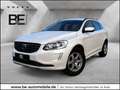 Volvo XC60 D4 AWD Momentum Weiß - thumbnail 1