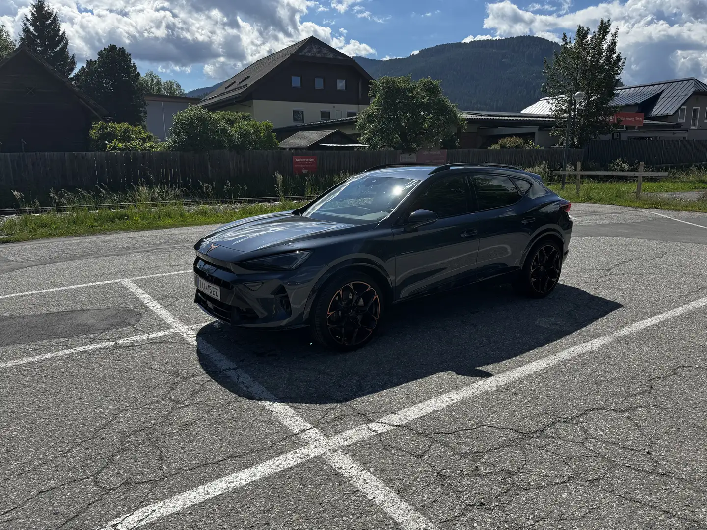 CUPRA Formentor VZ 2,0 TSI 4Drive DSG - 2
