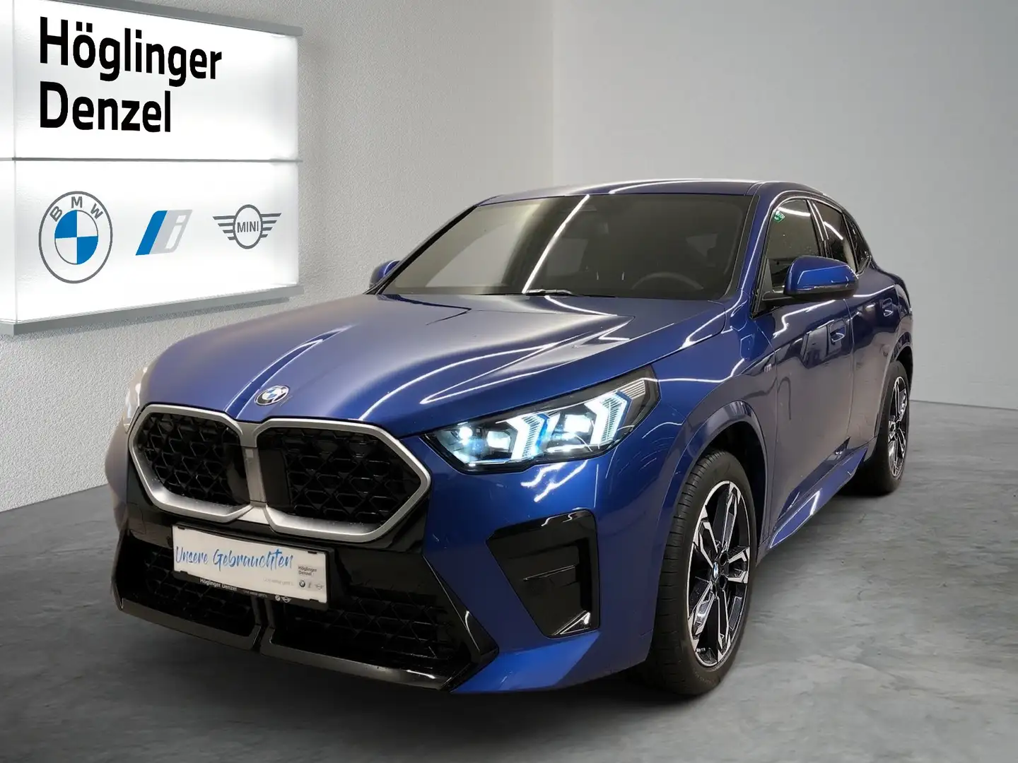 BMW X2 20d xDrive Blau - 1