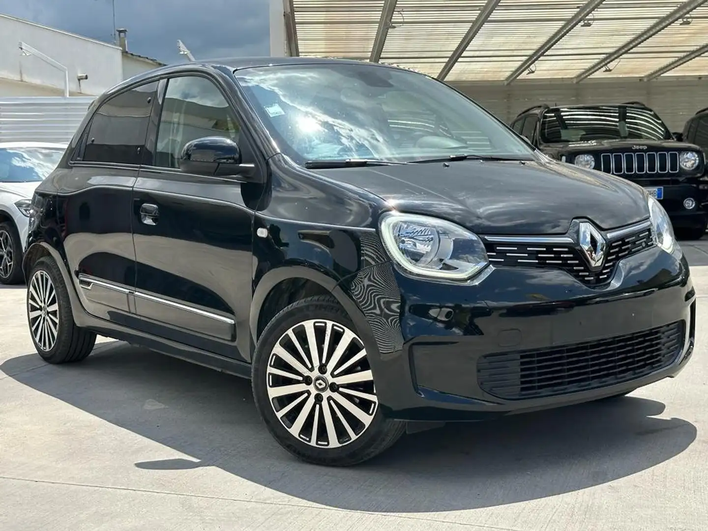 Renault Twingo 1.0 sce Intens 65cv **NEOPATENTATI** Zwart - 1