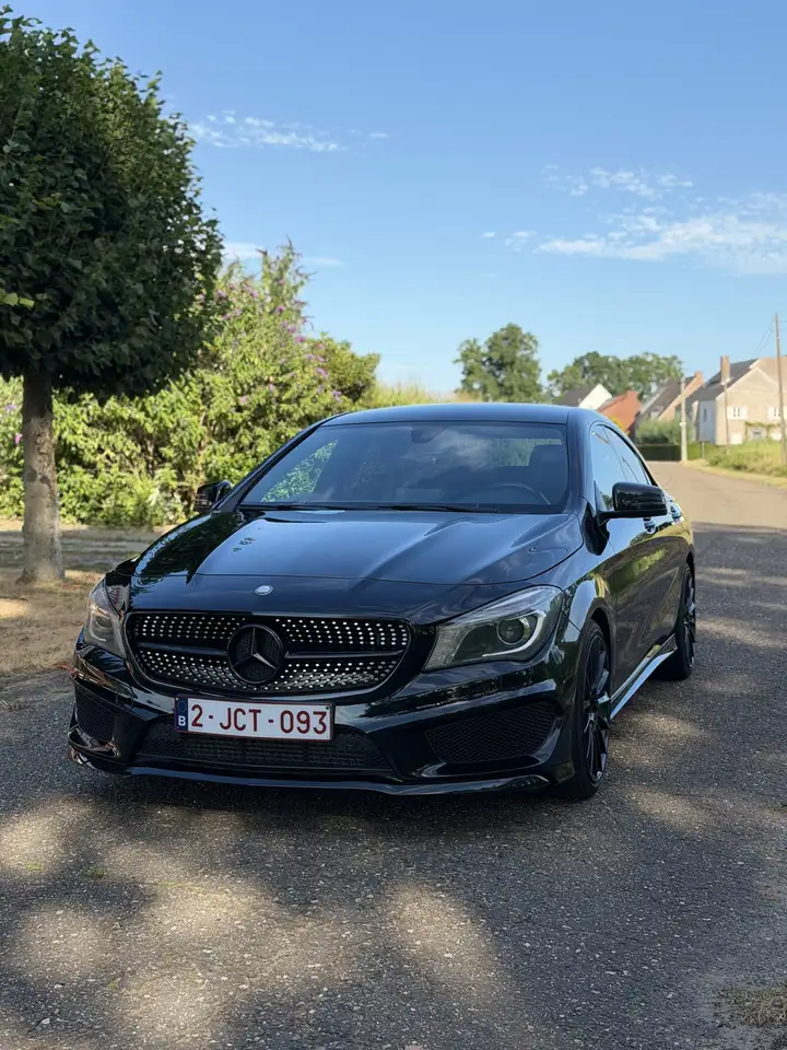Mercedes-Benz CLA 180