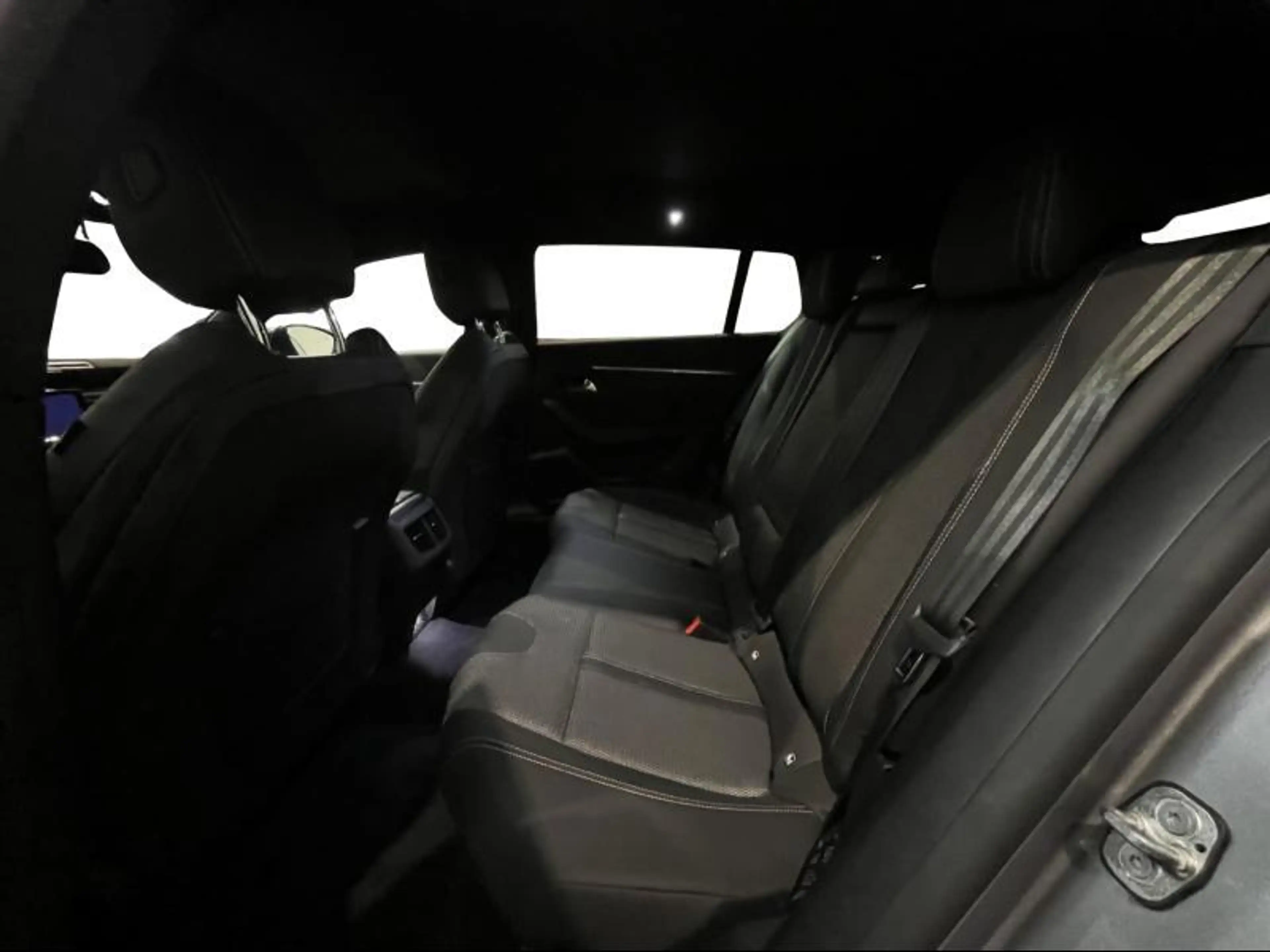 Peugeot 508 Allure Pack — photo 11