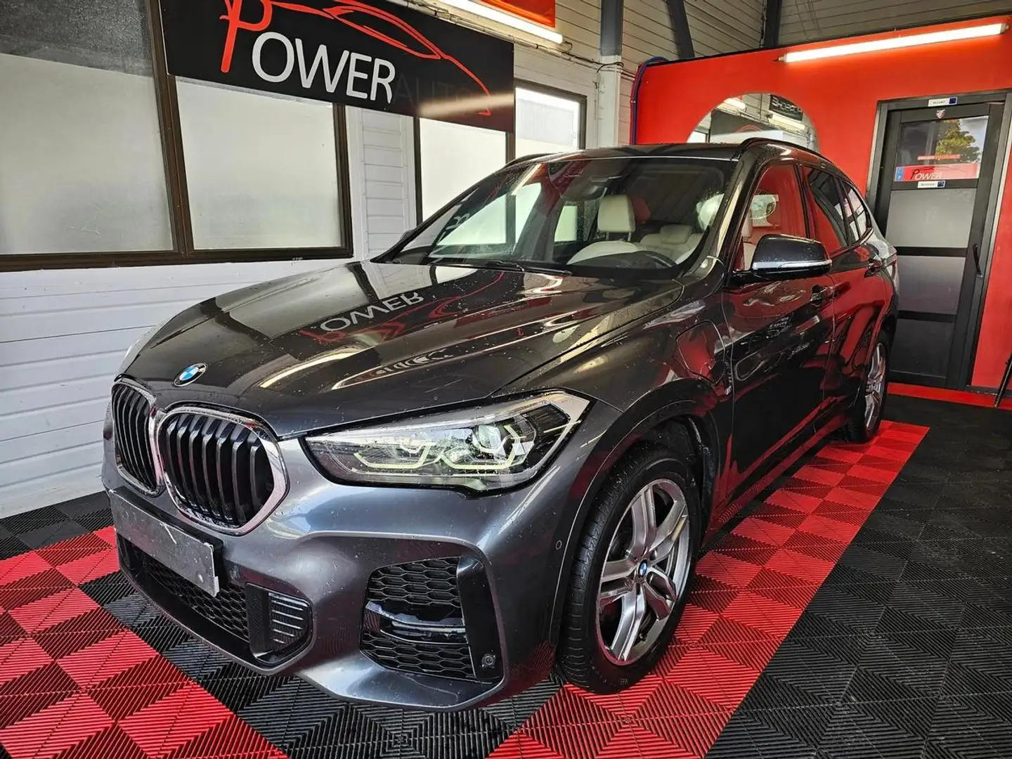 BMW X1 25 xe 65008 KMS - 1