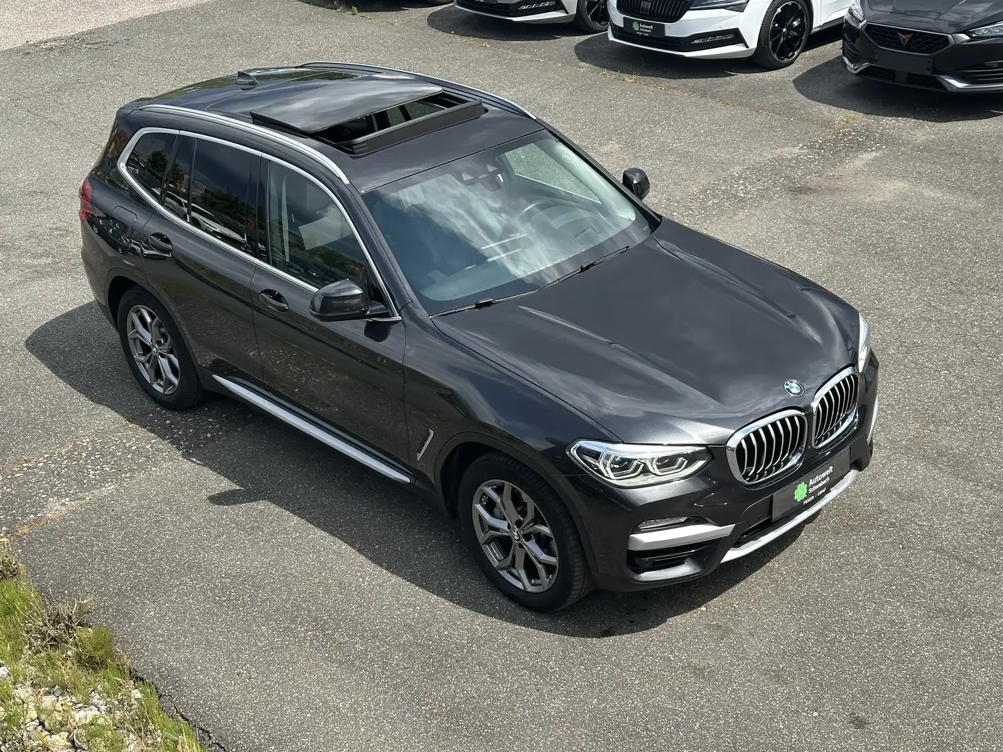 BMW X3 XDrive 30d XLine AHK ACC NAVI PANO Grau - 1