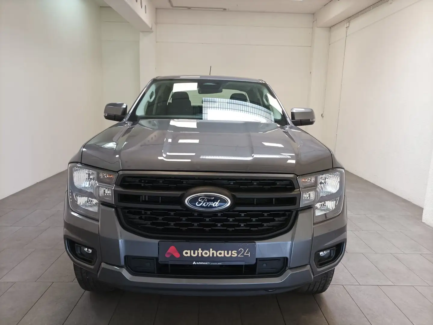 Ford Ranger 2.0 Ecoblue  XLT 4x4 Doppelkabine Grau - 2