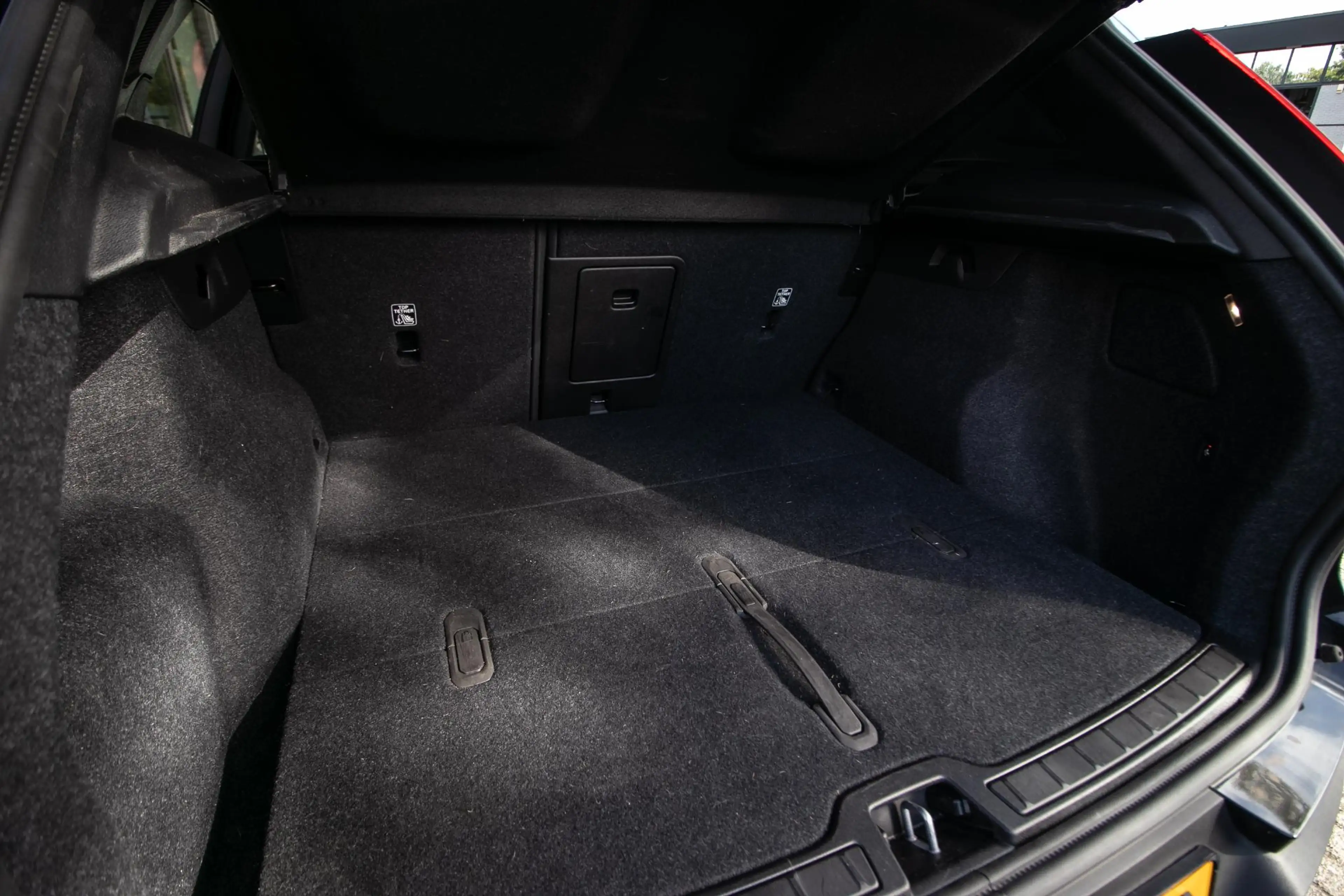Volvo EX40 Single Motor Extended Range Ultra Black Ed. 82 kWh — photo 10