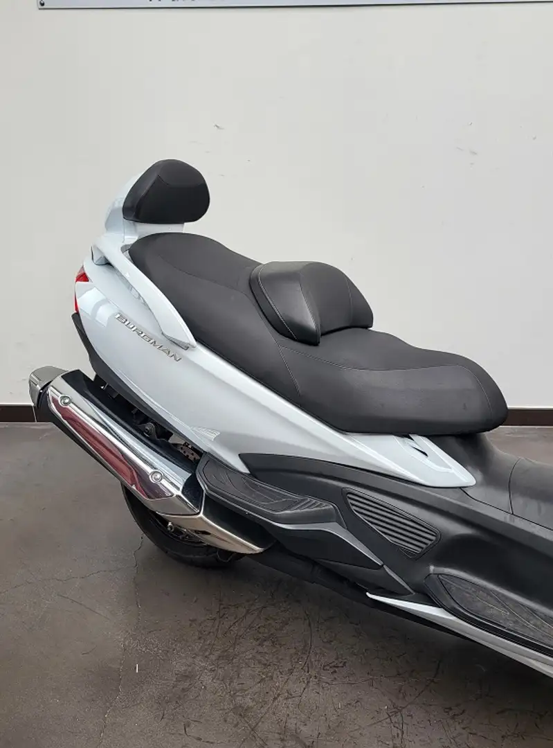 Suzuki Burgman 650 - 2