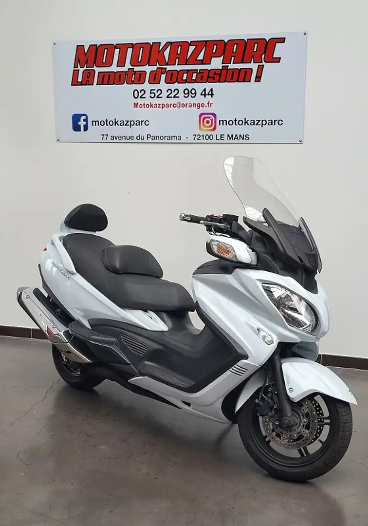 Suzuki Burgman 650 - 1