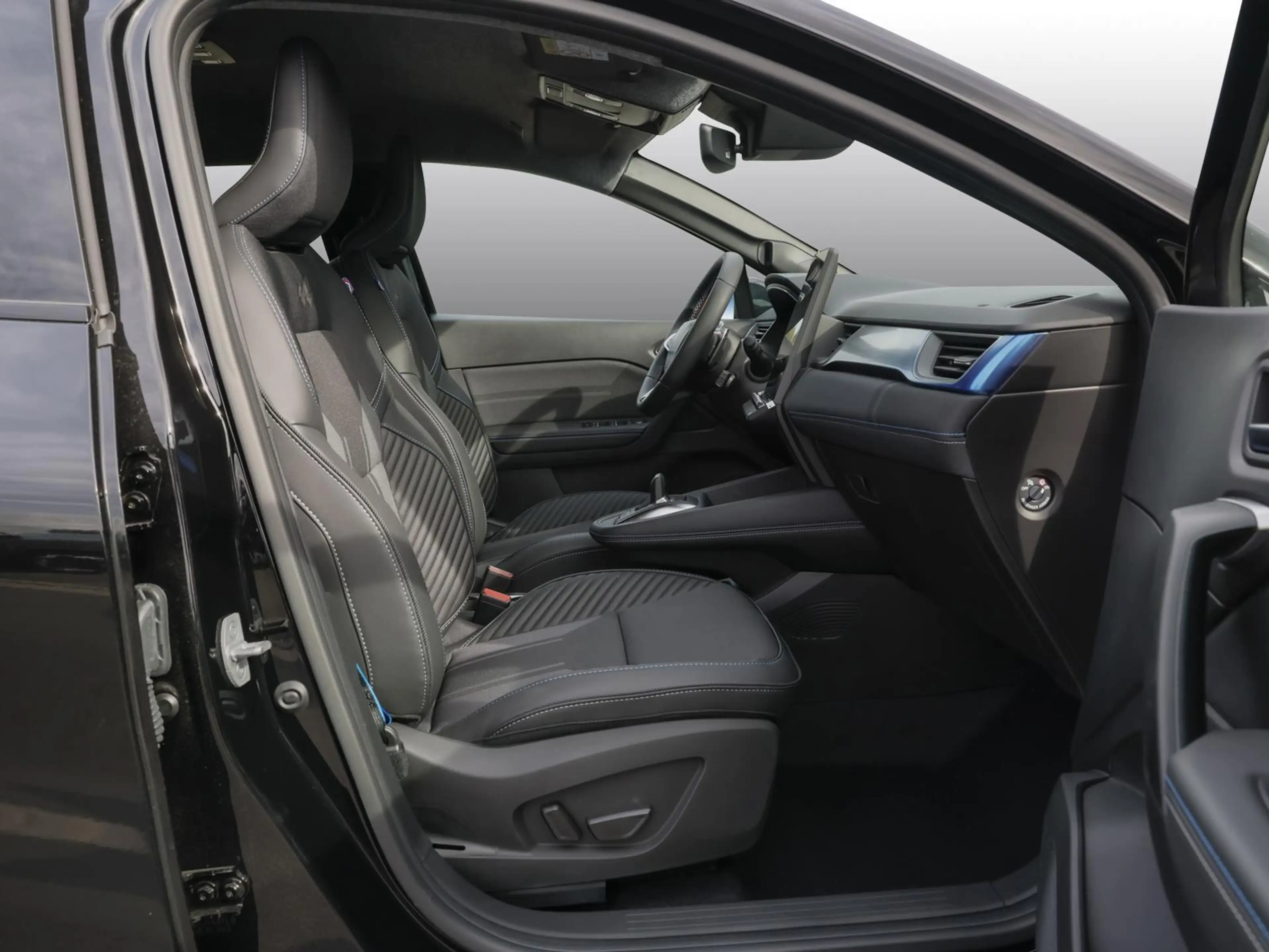 Renault Symbioz Esprit Alpine Mild Hybrid 140 EDC — photo 3