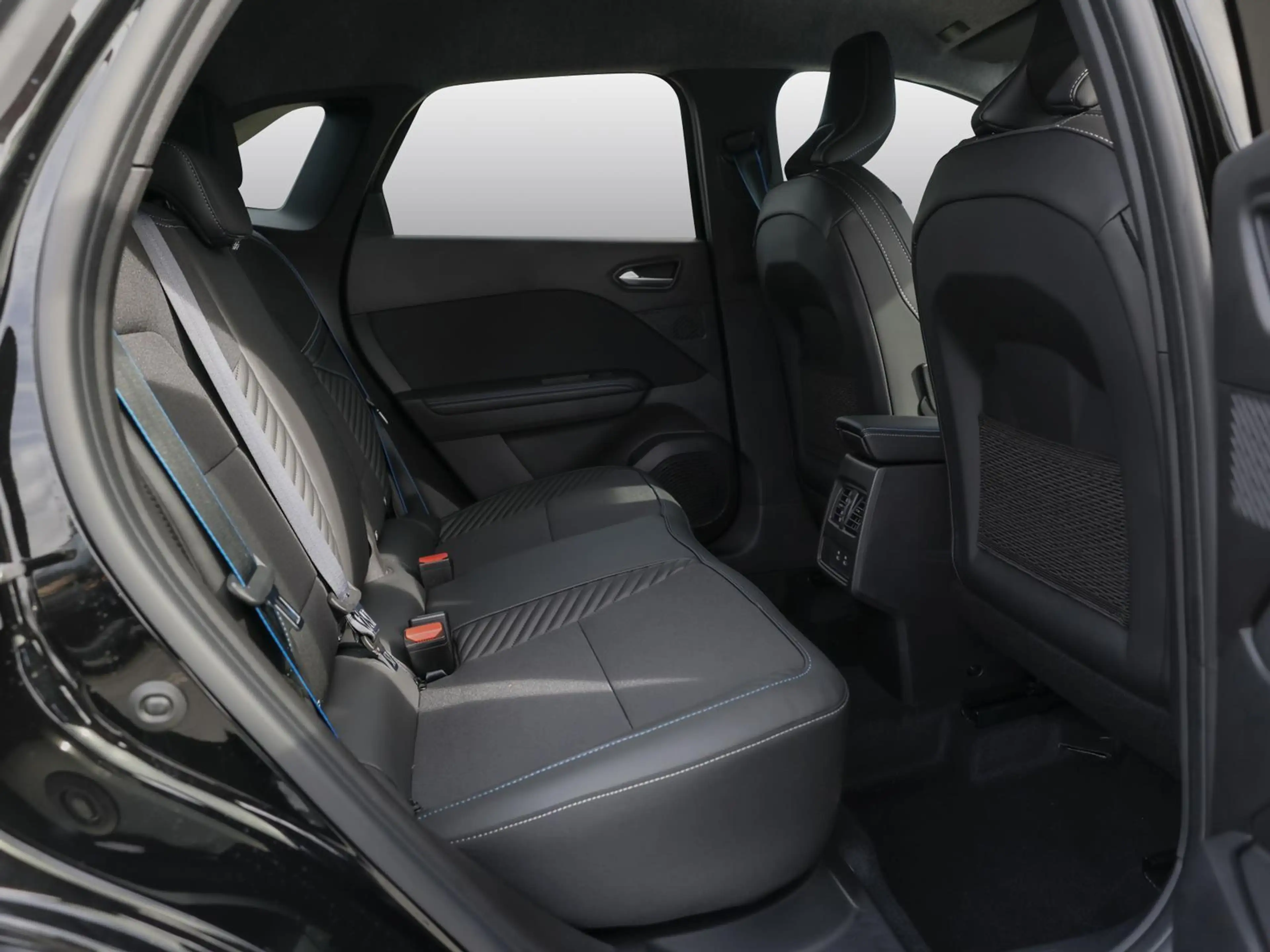 Renault Symbioz Esprit Alpine Mild Hybrid 140 EDC — photo 4
