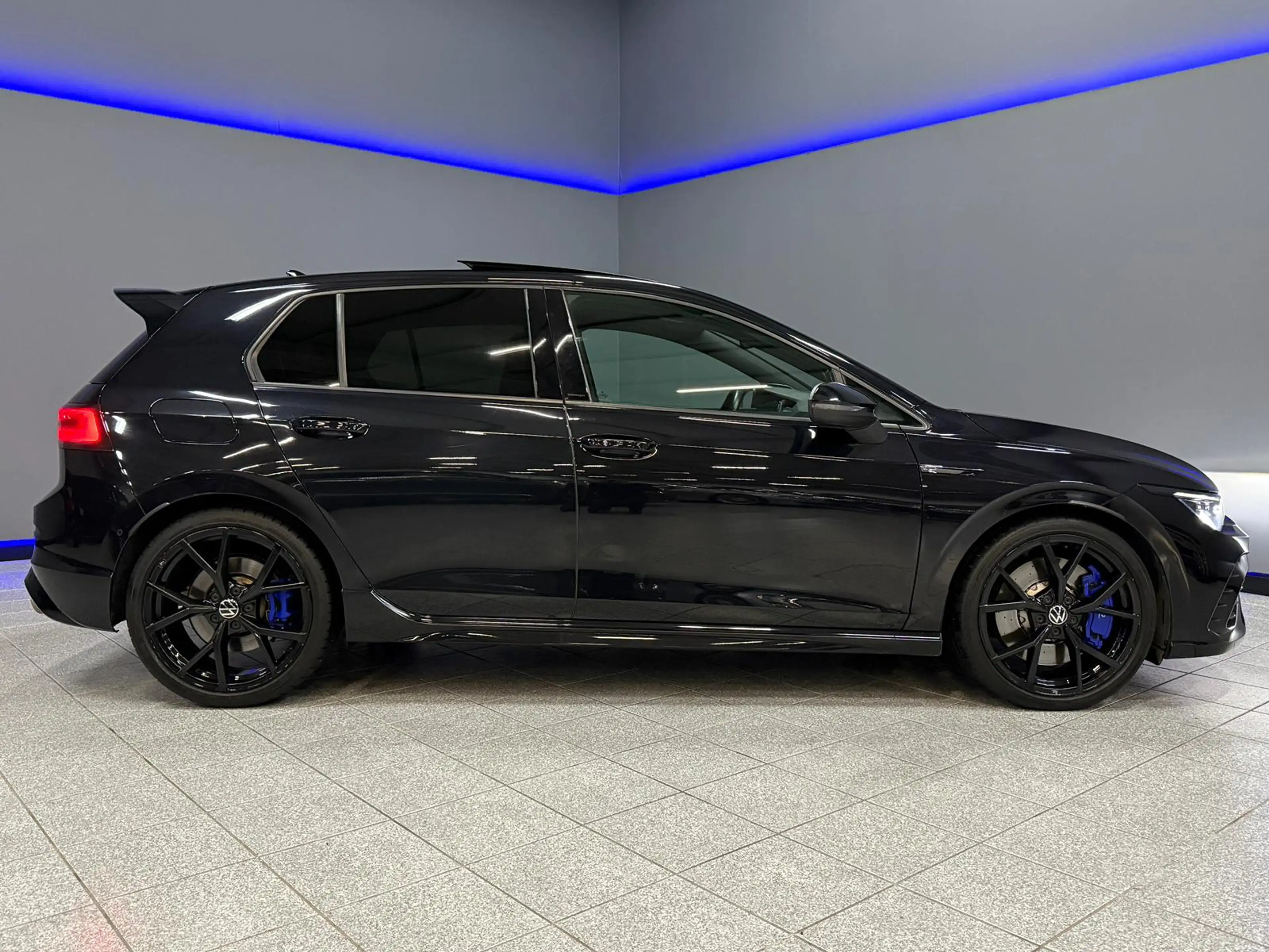 Volkswagen Golf R Performance 2.0 4M Pano|Akra|HUD|320pk — photo 5