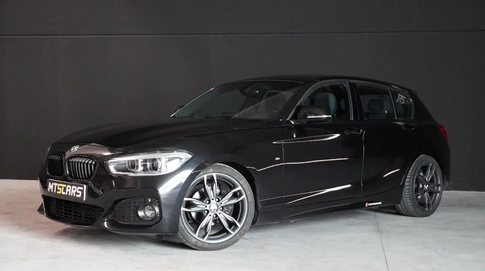BMW 116 116d Negro - 1