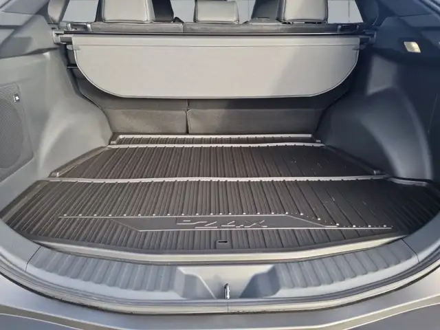 Toyota BZ4X view 10