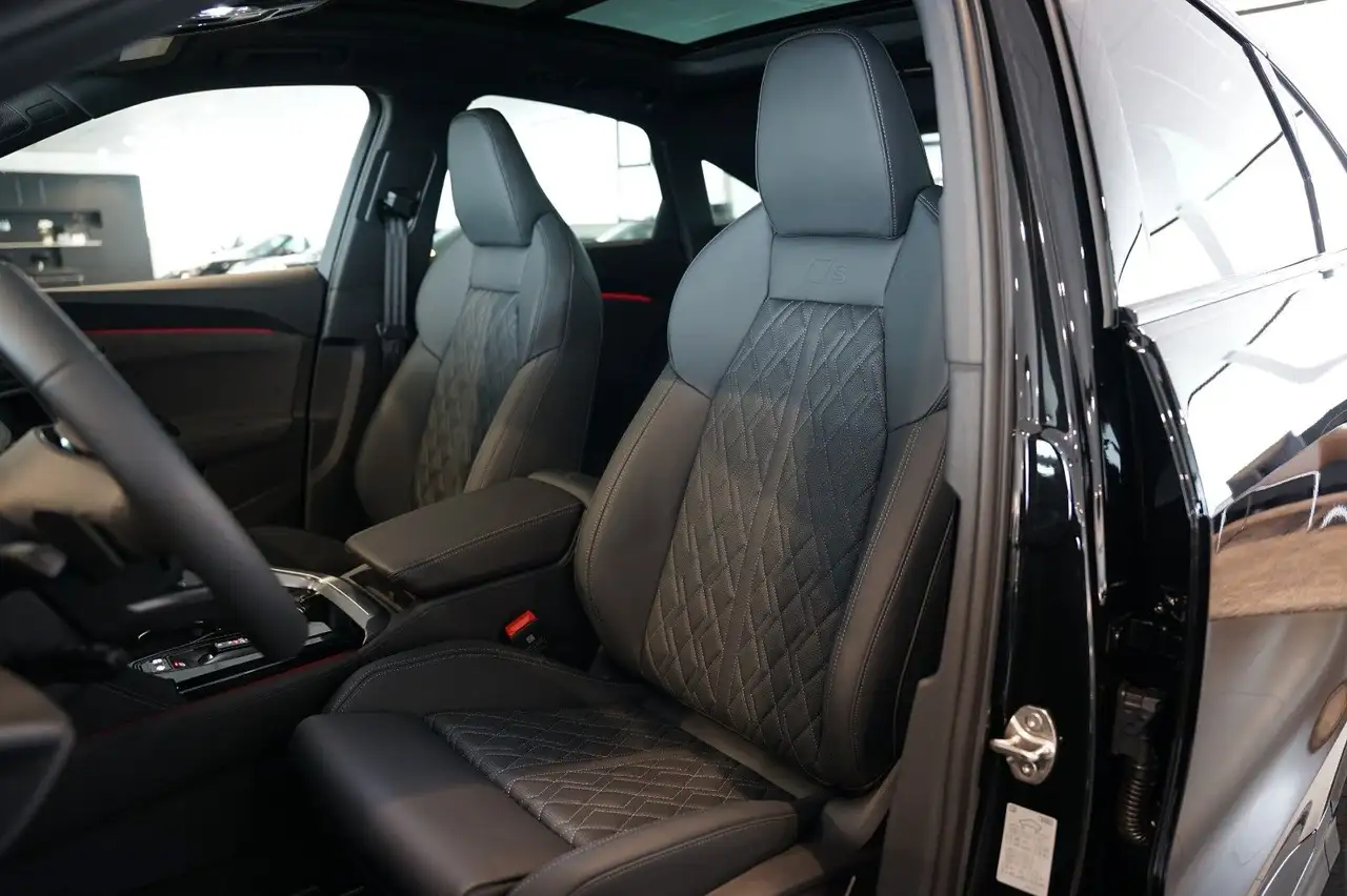 Audi Q5 Sportback e-Hybrid | Tech pro | Pano | Carbon 6