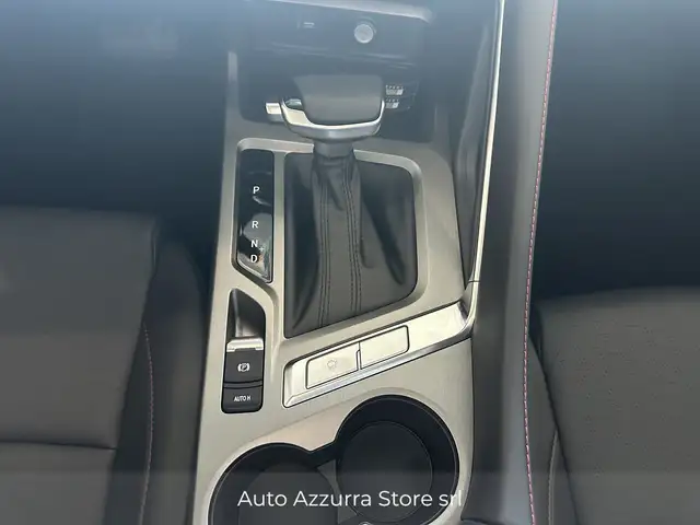 DR Automobiles DR5 view 10