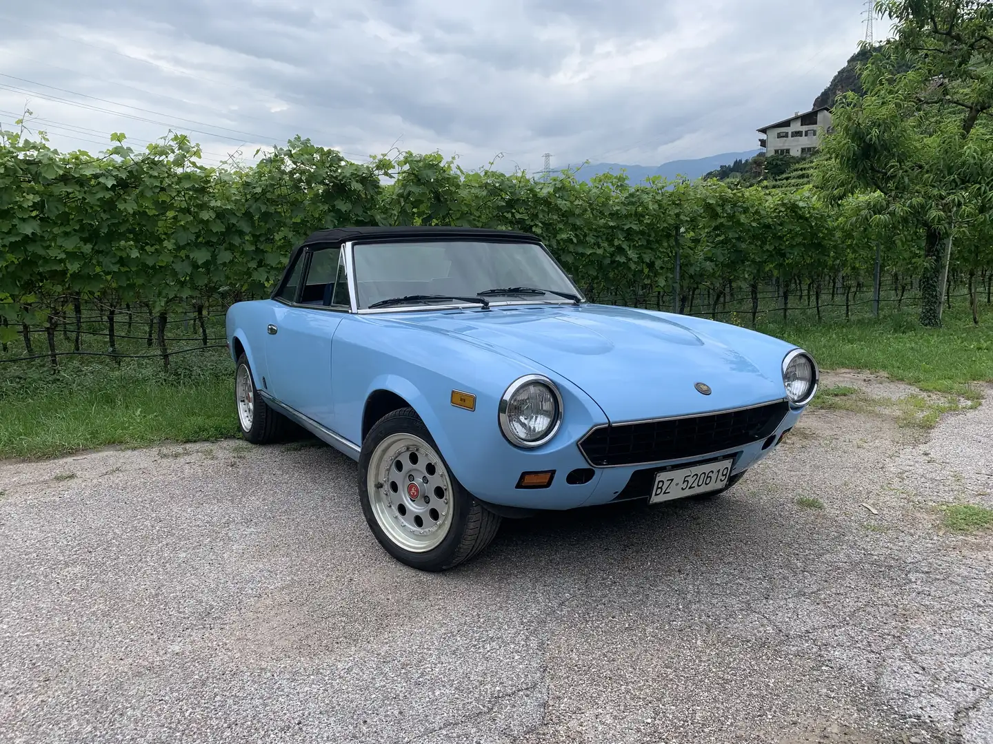 Fiat 124 Spider Blu/Azzurro - 1