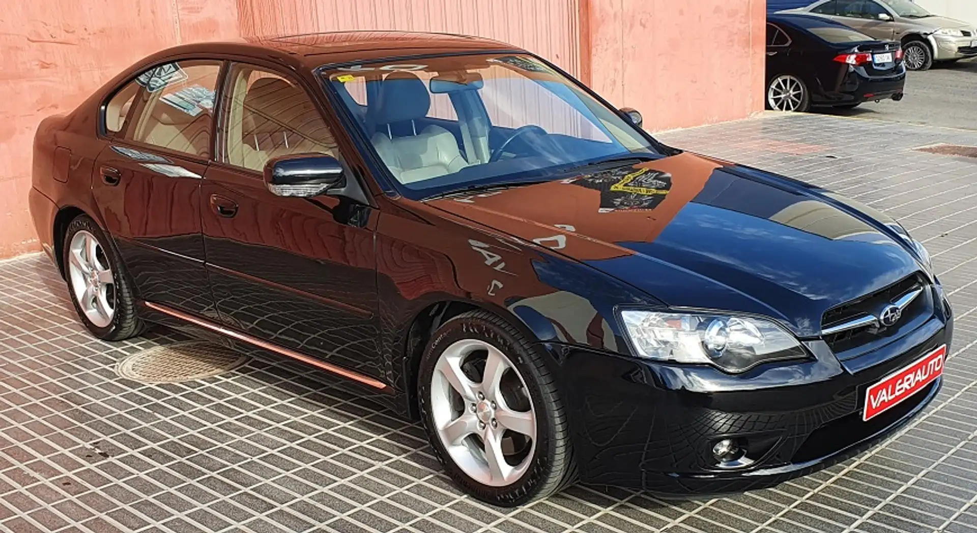 Subaru Legacy 3.0 R SE Aut. Чорний - 2