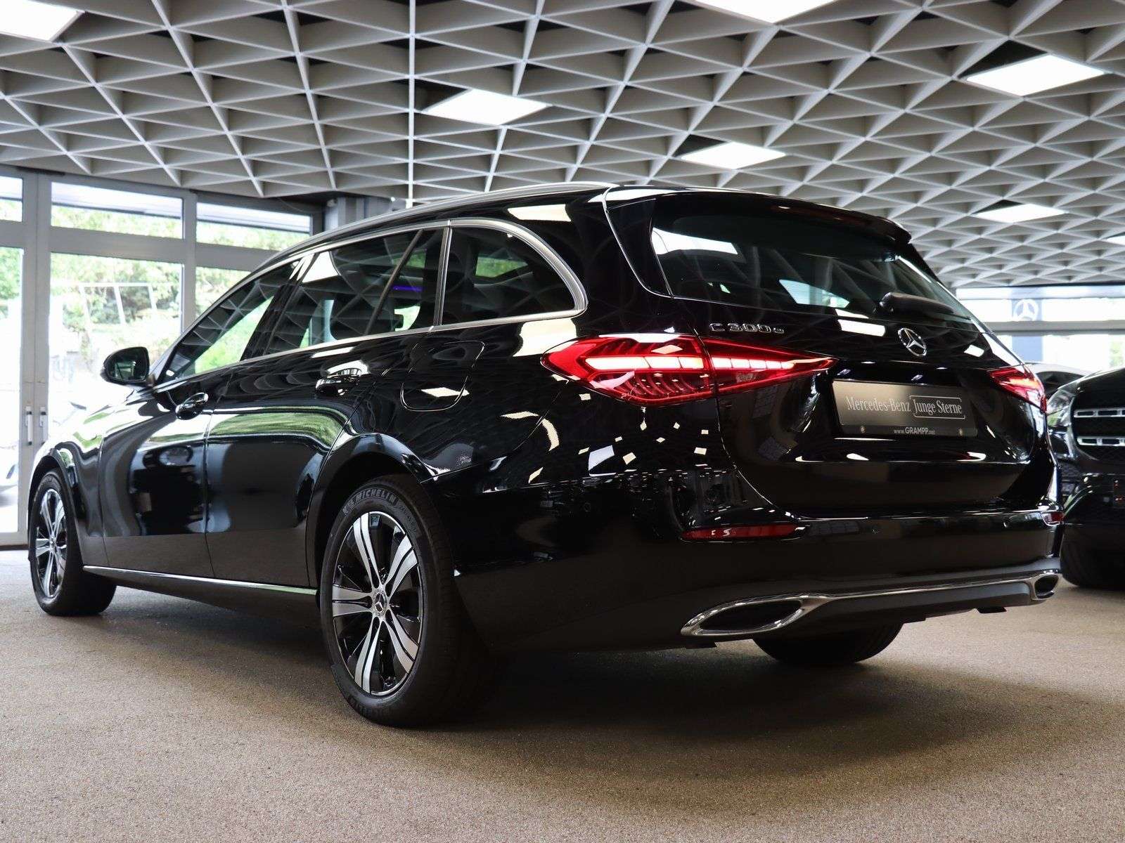Mercedes-Benz C 300