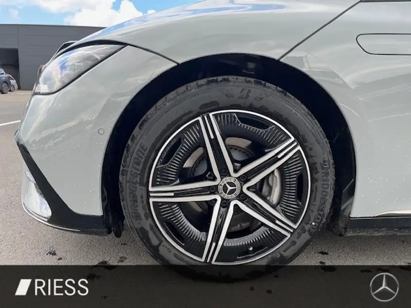 Annonce voiture d'occasion Mercedes-Benz EQE 500 - CARADIZE