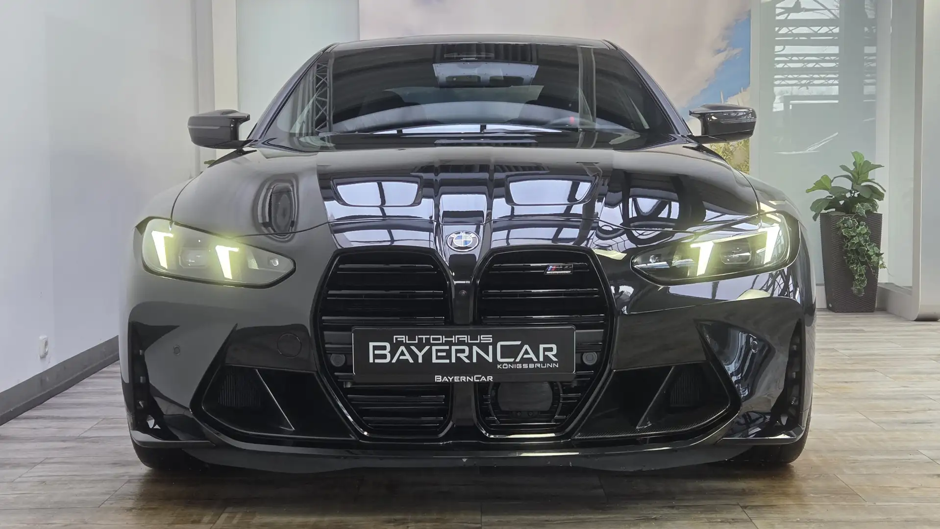 BMW M4 xDrive Comp. Ultimate CarbonExt. Sitzlüft ACC Schwarz - 2