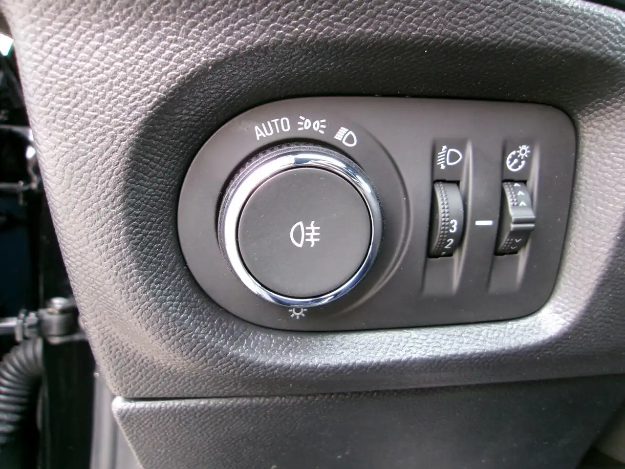 Opel Corsa GS Automatik Klima Kamera SZHZG LHZ, миниатюра 30