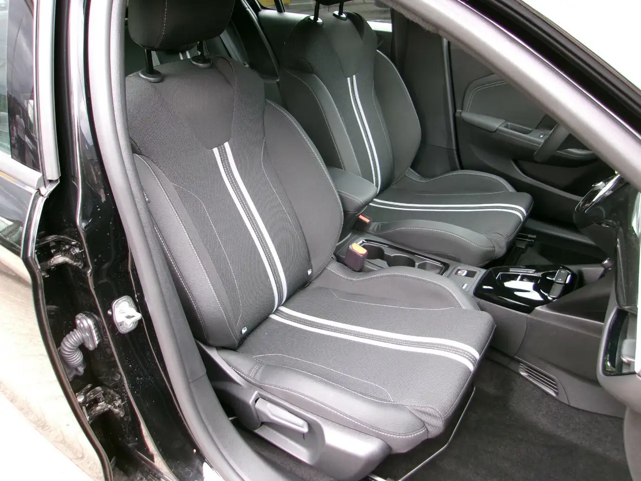 Opel Corsa GS Automatik Klima Kamera SZHZG LHZ, миниатюра 18