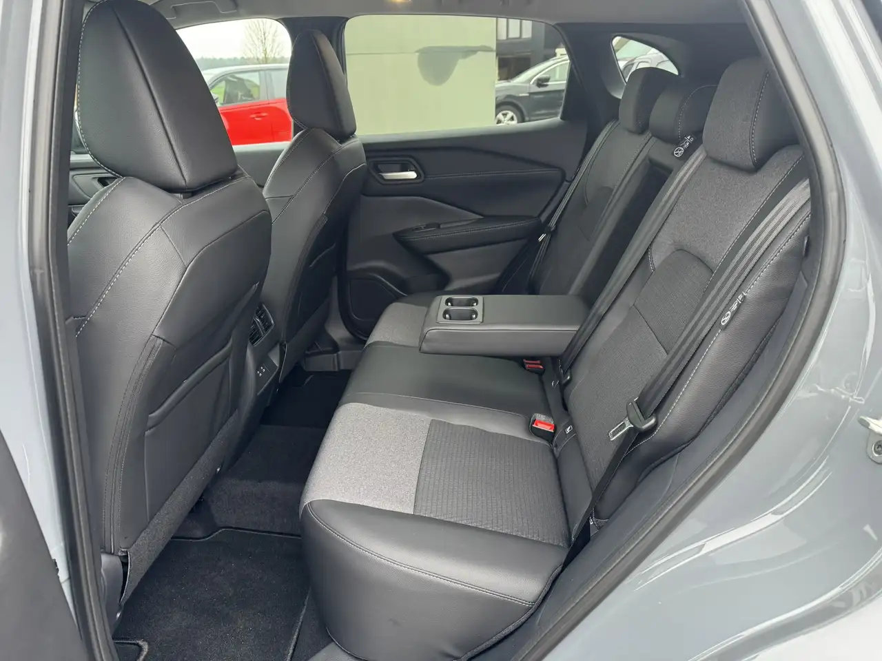 Nissan Qashqai Qashqai 1.3 DIG-T MHEV N-Connecta Xtronic + Cold 15