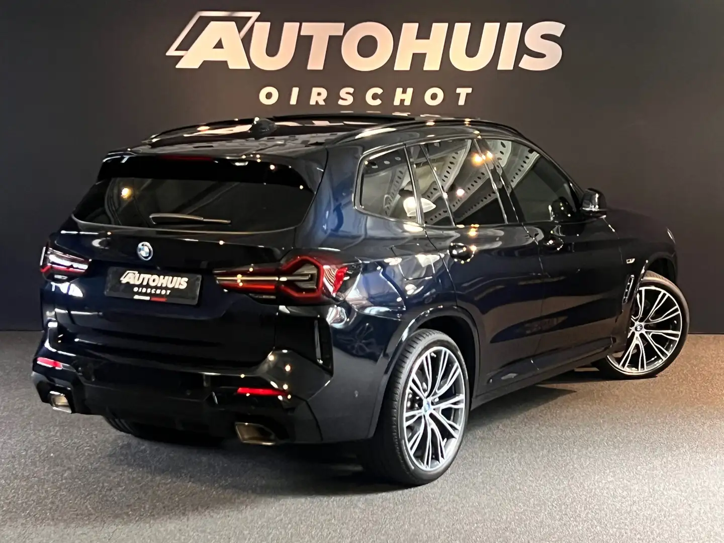 BMW X3 XDrive30e High Executive Edition M Memory stoelen/ Noir - 2