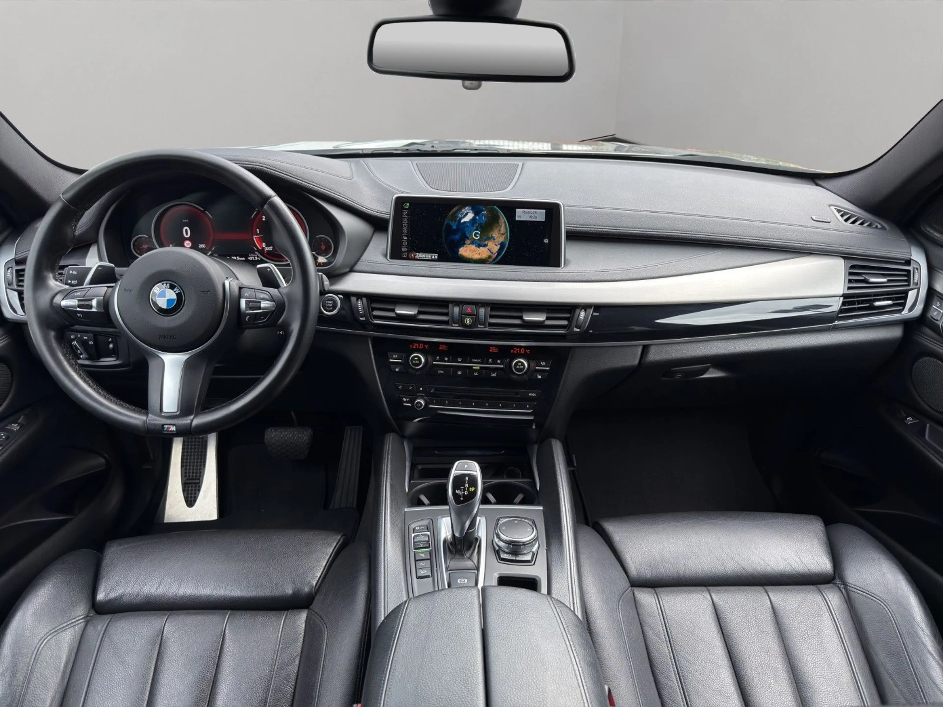 BMW X6 30d M Paket eGSD HUD 360° VIRT H/K SOFTCL 20" — photo 15