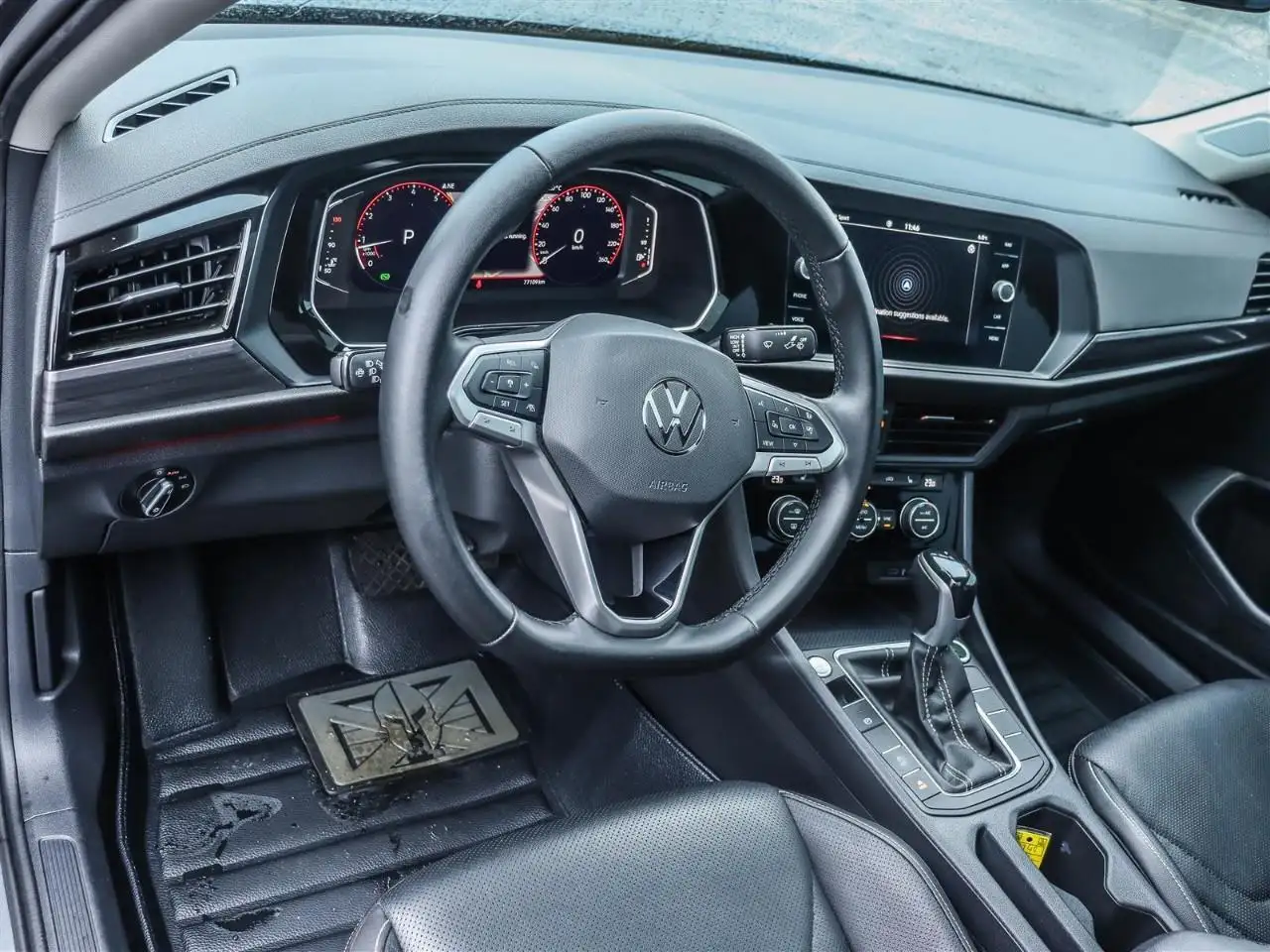 Volkswagen Jetta снимка Volkswagen Jetta