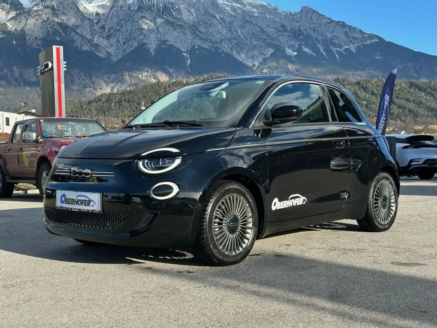 Fiat 500e 500 Elektro Hatchback La Prima by Bocelli 42kWh Schwarz - 2