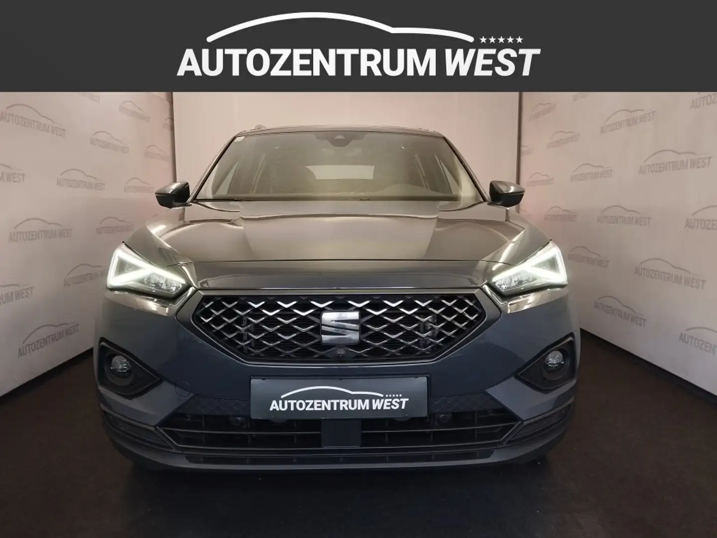 SEAT Tarraco 2,0 TDI Xcellence DSG 4Drive..PANO/AHK/STHZ Grau - 2