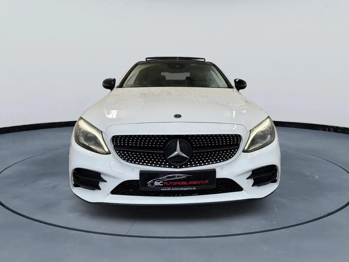 Mercedes-Benz C 200 Coupe AMG PANO BURMESTER VIRTUAL COCKPIT Weiß - 2
