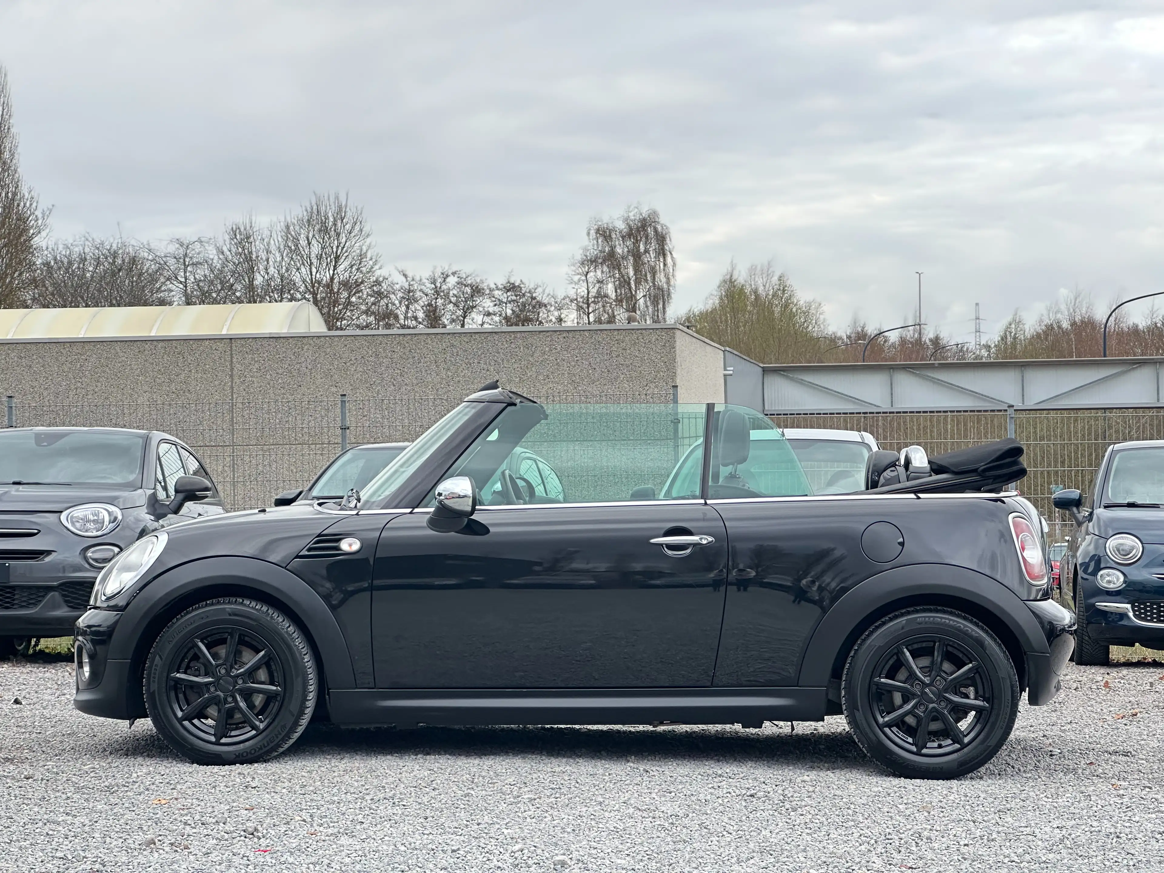 MINI Cooper D Cabrio Cabriolet 1.6 D / PROPRE / ROULE PARFAITEMENT — photo 4
