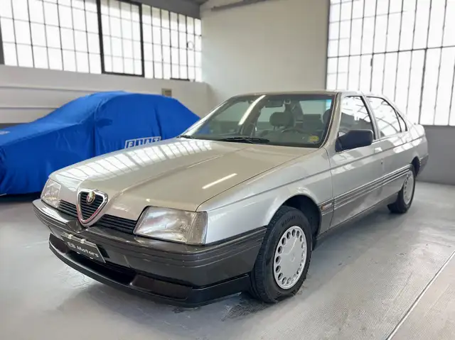 Alfa Romeo 164
