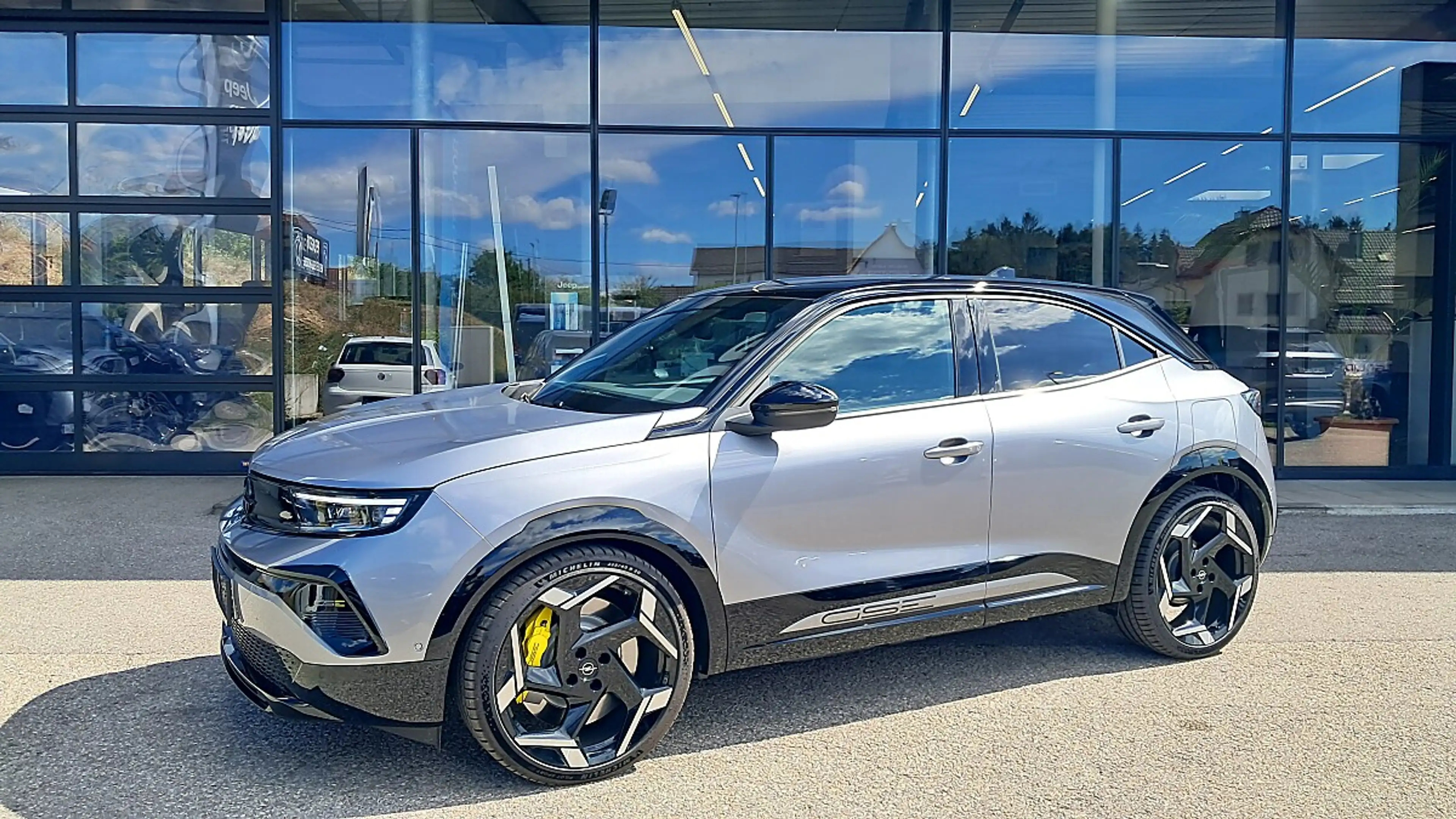 Opel Mokka-E Mokka-e 54kWh Elektromotor 207 kW GSE — photo 2