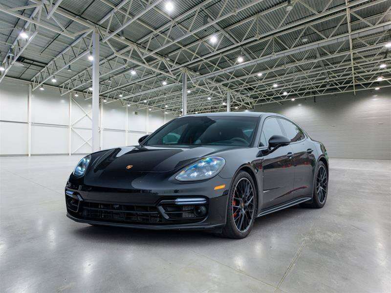 2023 Porsche Panamera GTS Black