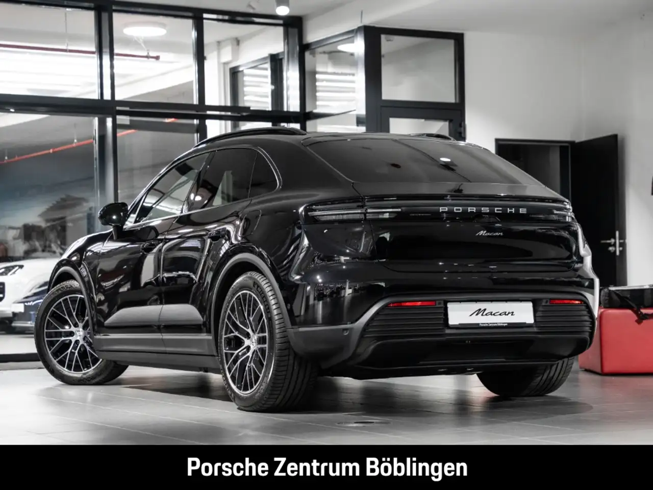 Porsche Macan Surround-View Luftfederung BOSE 20-Zoll 3