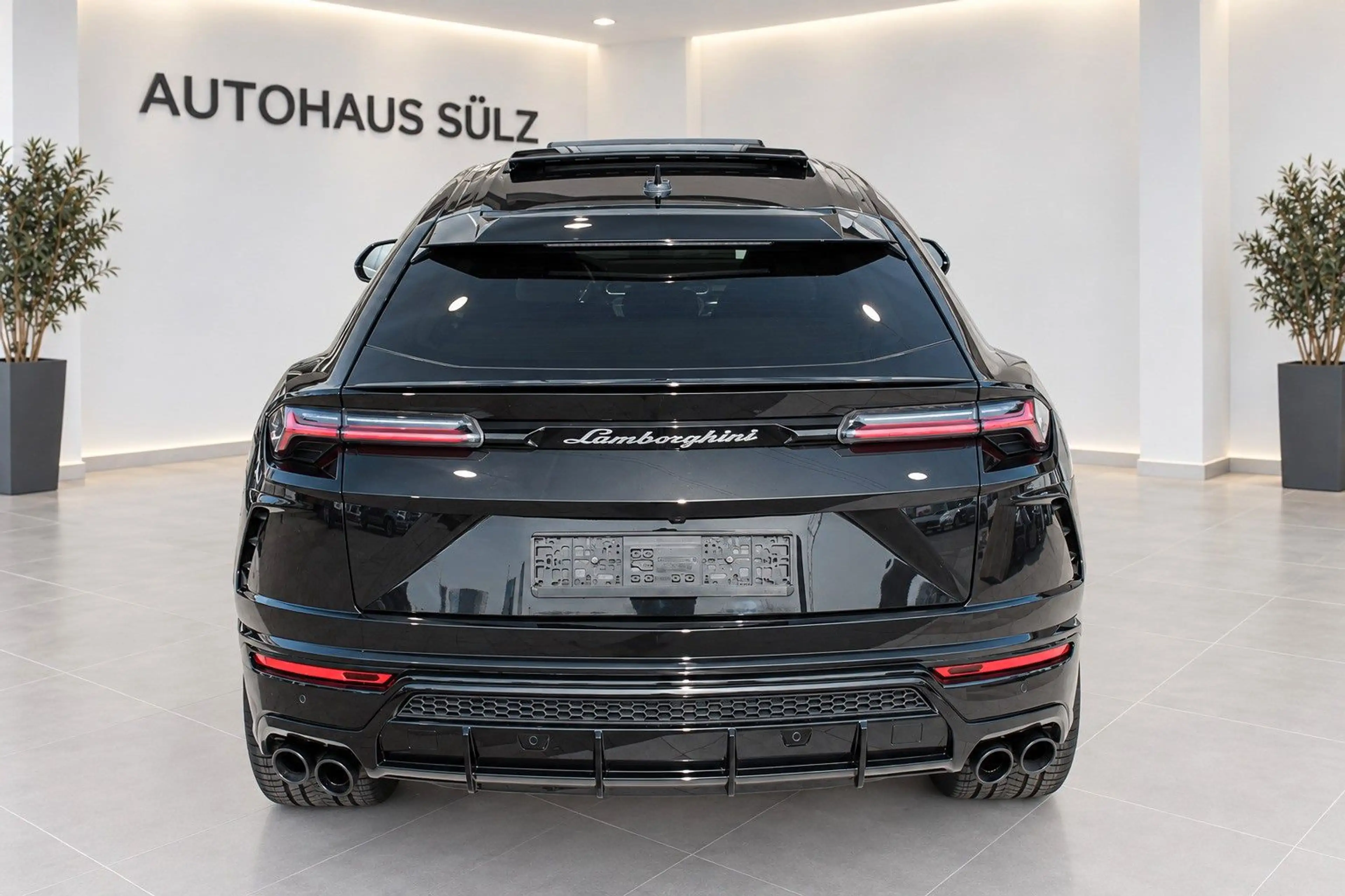 Lamborghini Urus 4.0 V8/B&O/Pano./ADAS/Massage/HUD/ACC — photo 7
