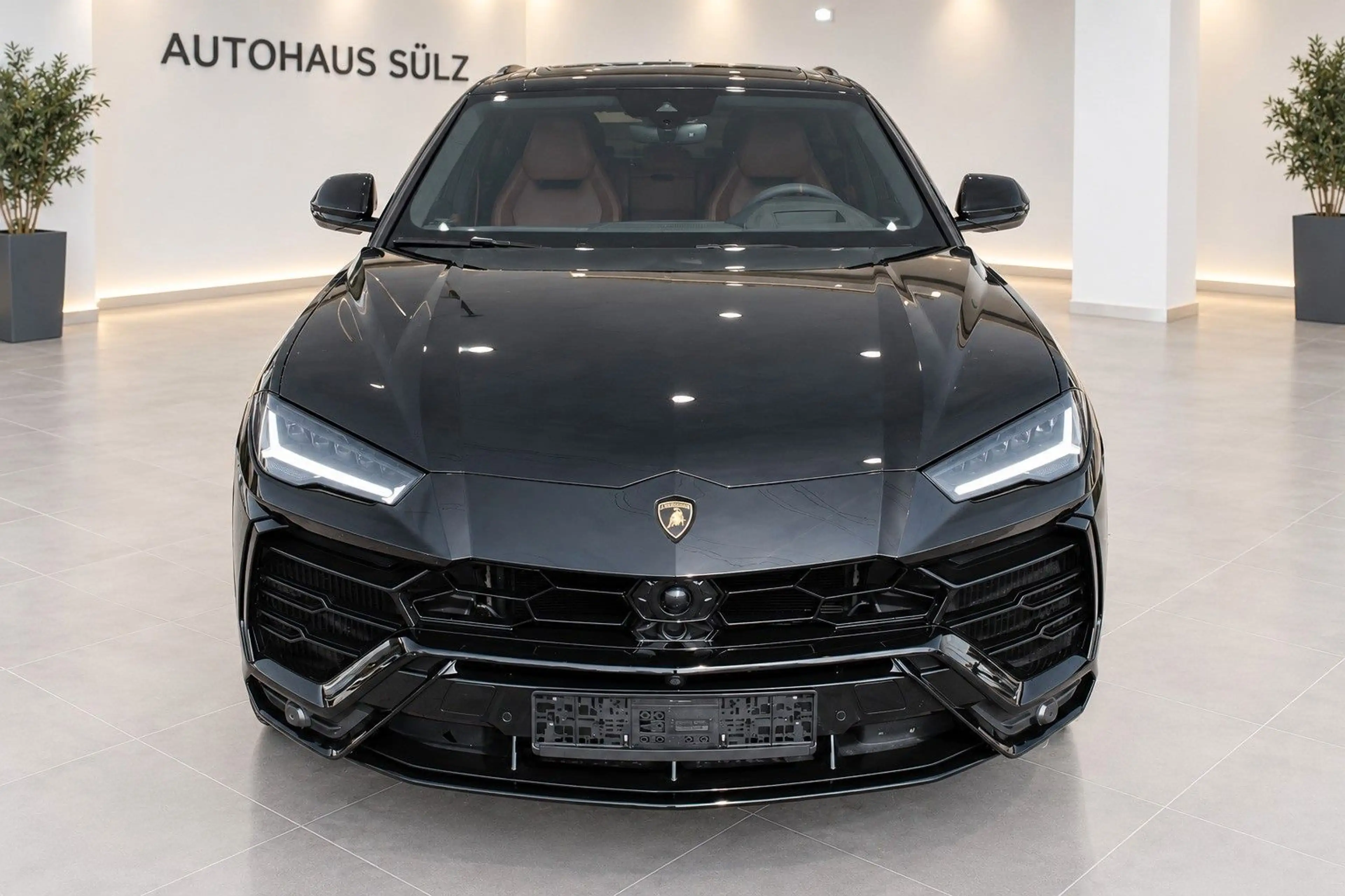 Lamborghini Urus 4.0 V8/B&O/Pano./ADAS/Massage/HUD/ACC — photo 3