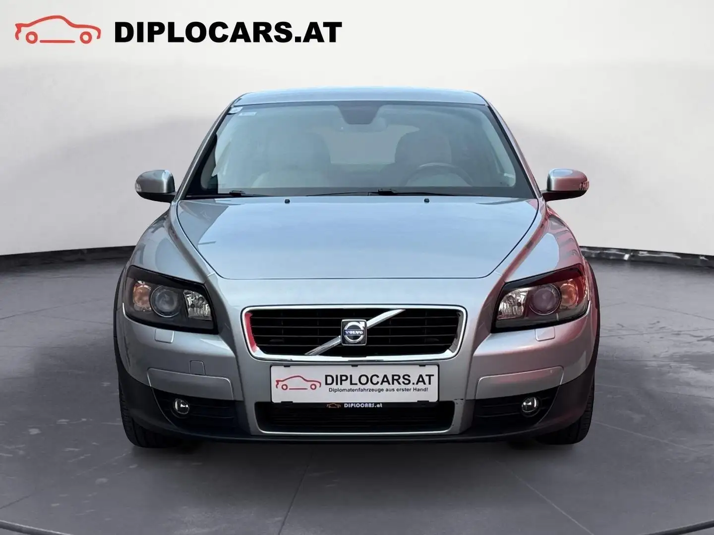 Volvo C30 2.4i Summum Plateado - 2