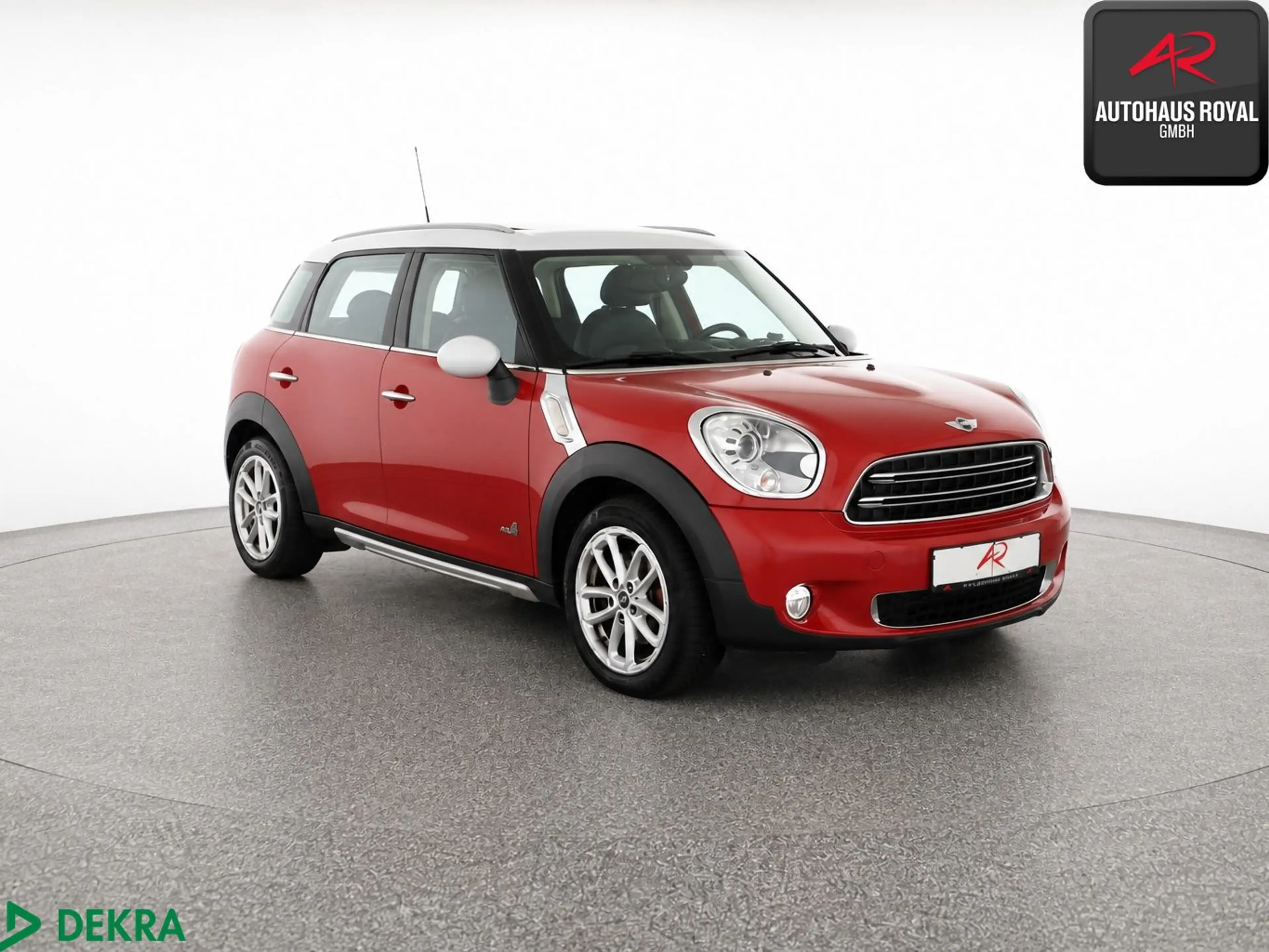 MINI Cooper D Countryman Cooper D ALL4 PEPPER,PANO — photo 7