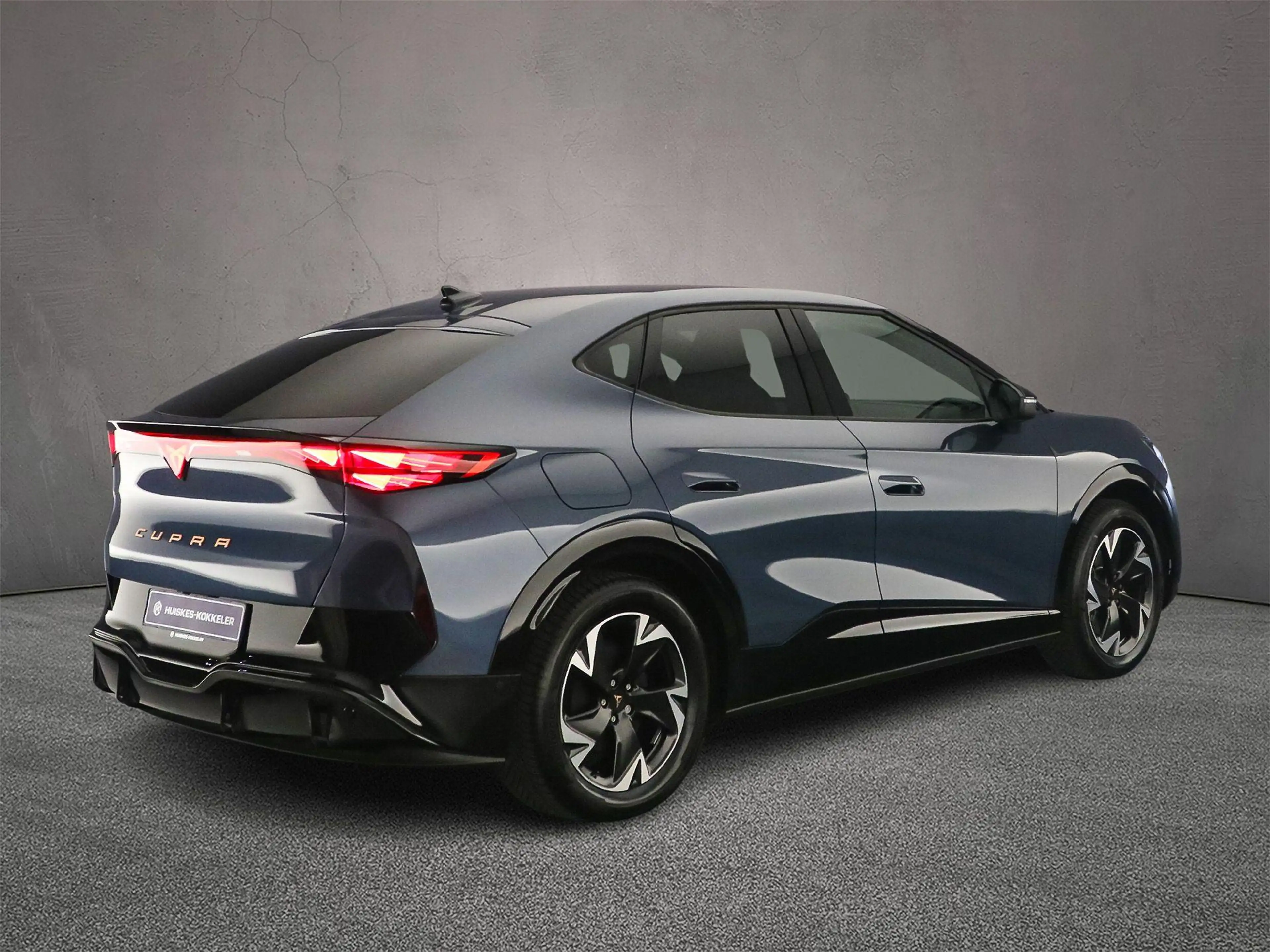 CUPRA Tavascan Business 82 kWh 286pk Automaat, Warmtepomp, Adapti — photo 8