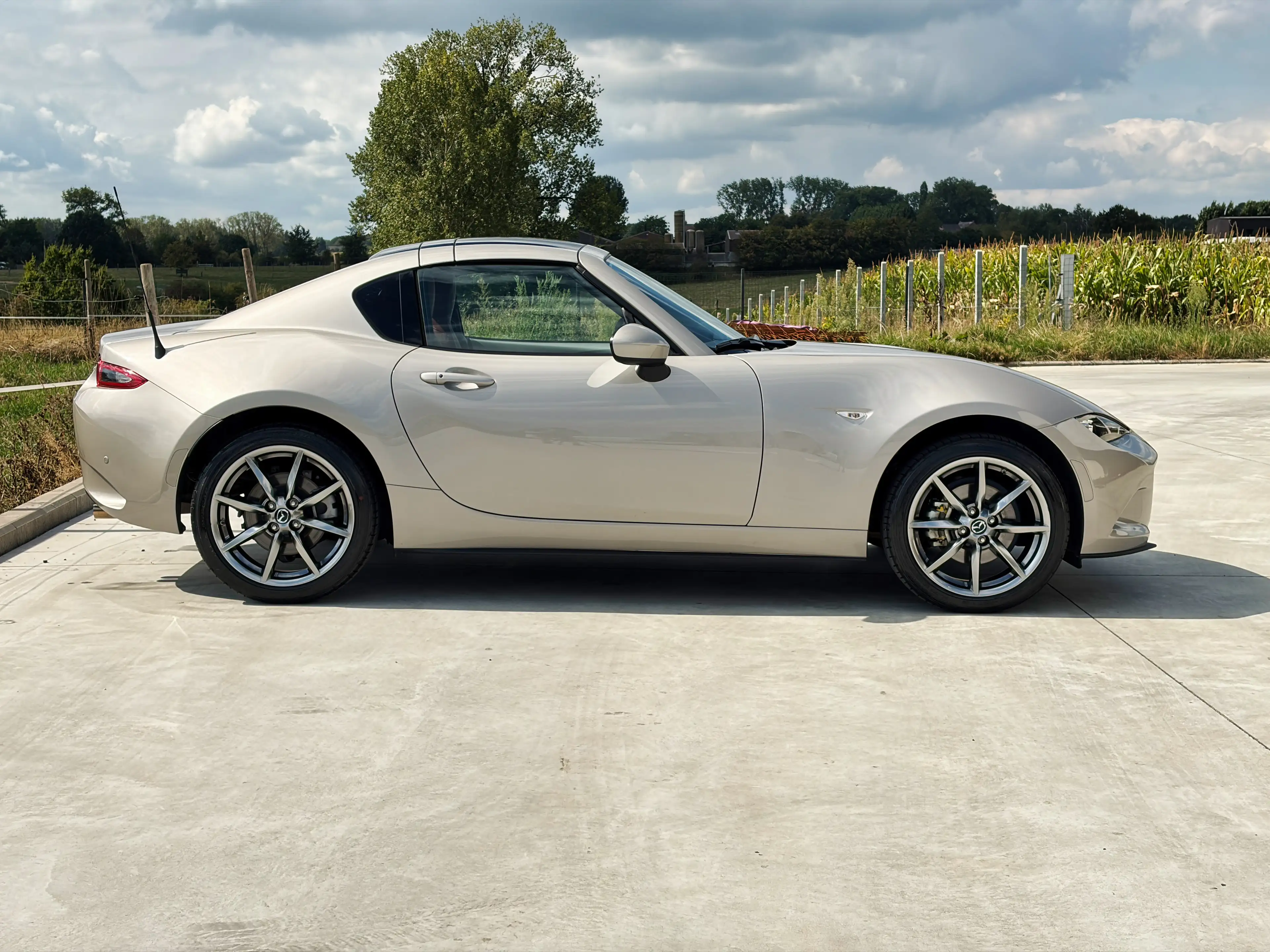 Mazda MX-5 MX-5 2.0i Skyactiv-G Kazari * BOSE * CAMERA * TOP STAAT * Platinium Quartz metallic * — photo 3